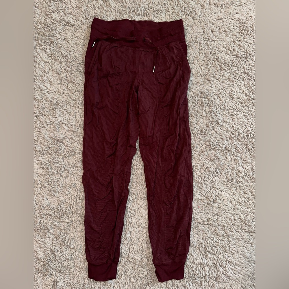 Dance Studio Mid-Rise Lulu Lemon Joggers